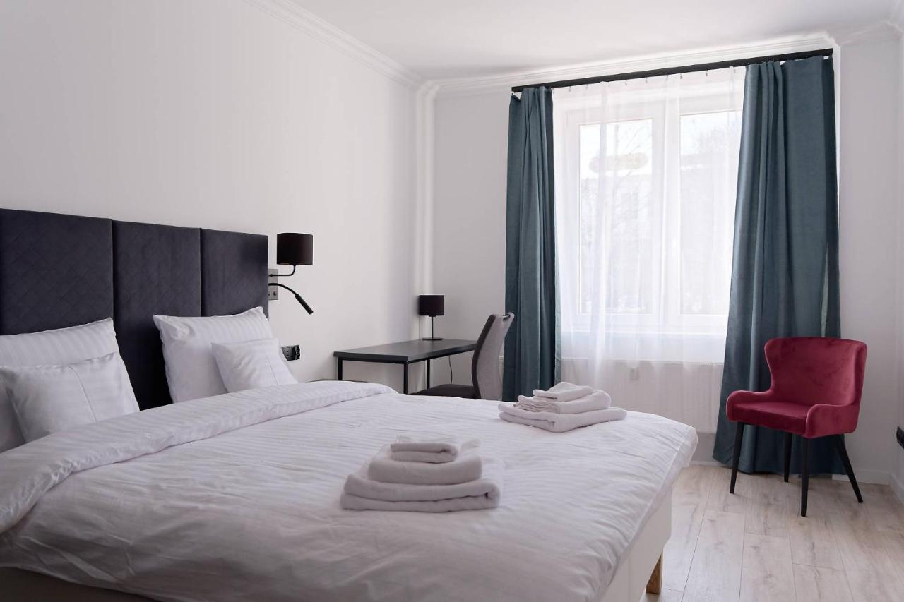 Apartament E-Space เชชูฟ ภายนอก รูปภาพ